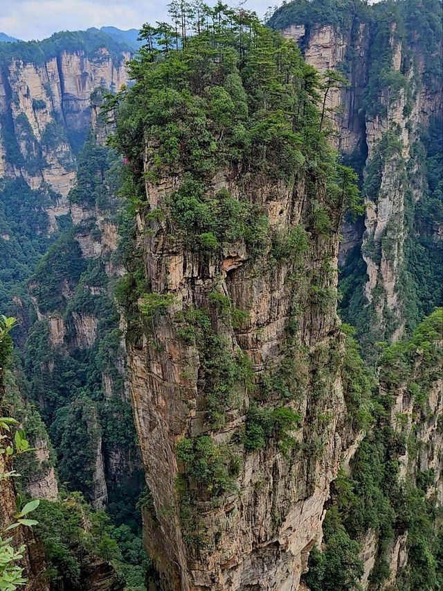 Антитолповый маршрут по Zhangjiajie Антитолповый маршрут по Zhangjiajie