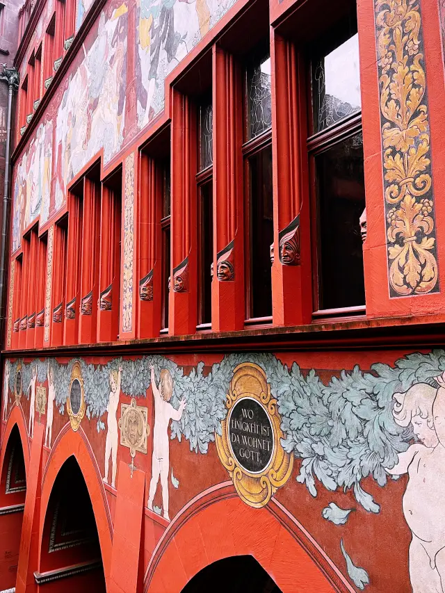 Раскрытие мастерства росписей Ратуши Базеля