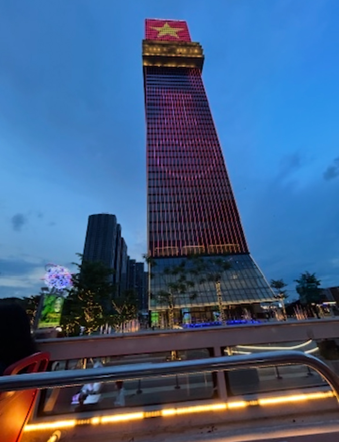 Unforgettable City Tour on the City Sightseeing Bus Saigon