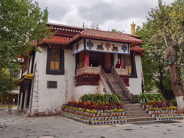 達賴喇嘛的夏宮，藏版的避暑山莊