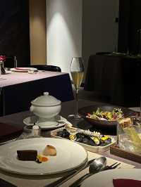 熟人带路先知嘅私房菜館