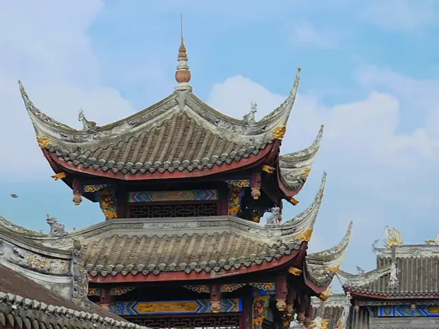 Chengdu Travel Guide | Huanglongxi Ancient Town