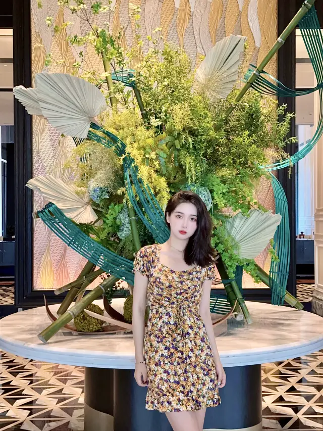 Share｜Encounter luxury and elegance at the golf resort hotel