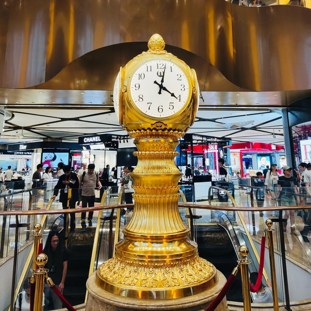 上海新世界城：購物、美食、娛樂一體，快來打卡吧！