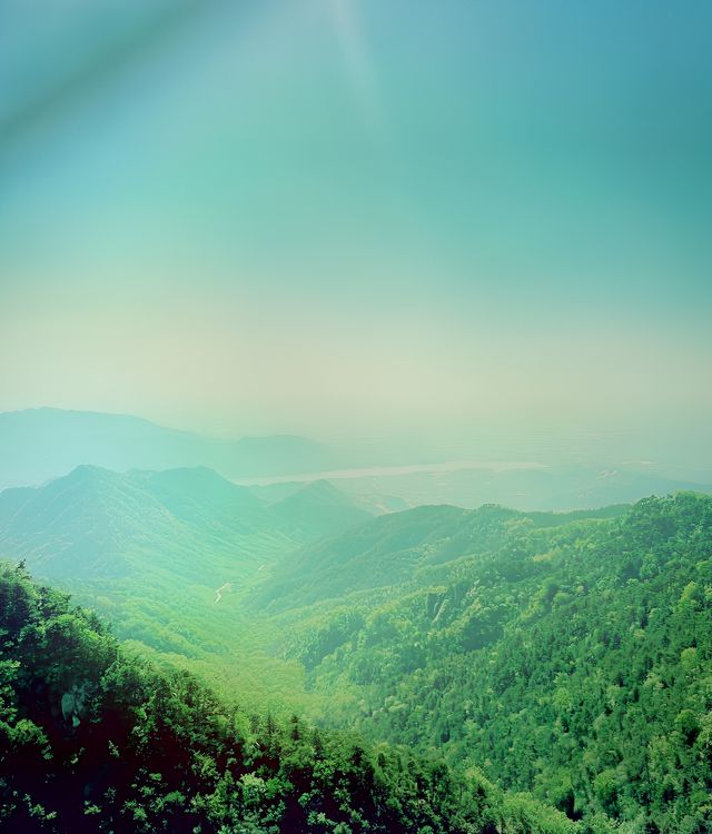 "探索蒙山！揭開千年古剎與自然奇觀的神秘面紗！"