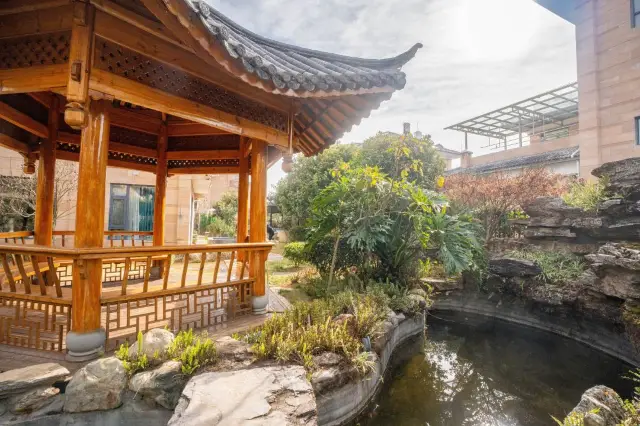Tengchong Xiguang Shiyin Hot Spring Resort | A journey of healing for the soul.