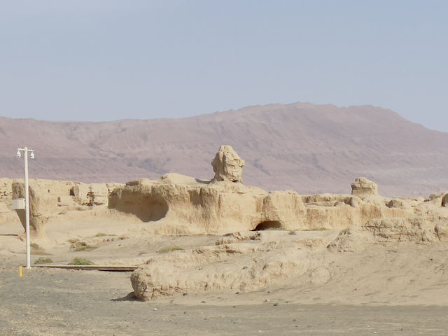 The Biggest Ancient City Ruins in Xinjiang 🇨🇳
