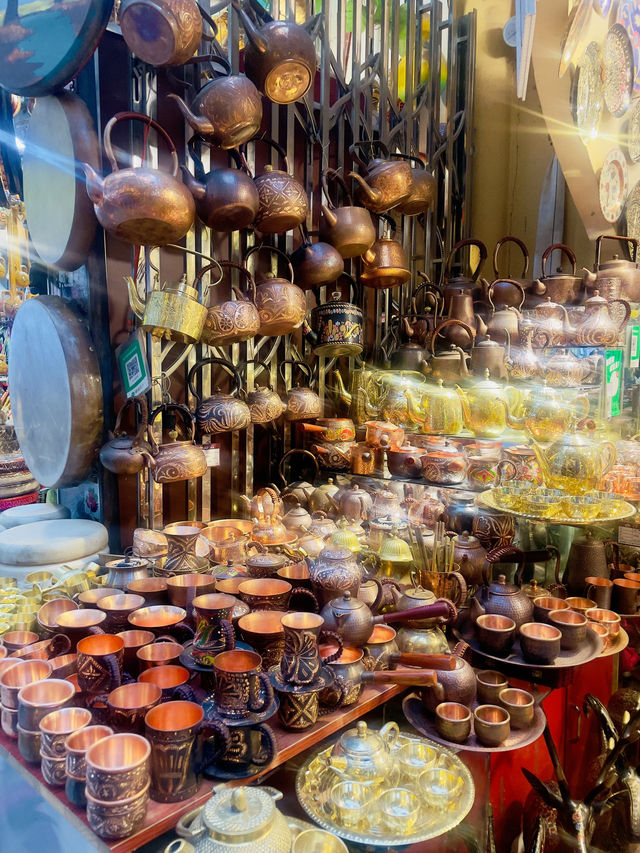 Central Asia? No, it’s the International Grand Bazaar in Urumqi! 🇨🇳