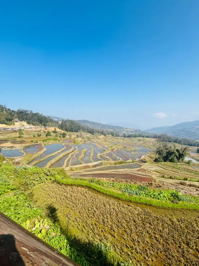 Kunming–Fuxian Lake–Jianshui | A Real Hot Spring Tour to Heal Your Body and Mind