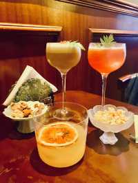 Chic Cocktails and Sleek Surroundings: A Must-Visit Bar in Guangzhou 