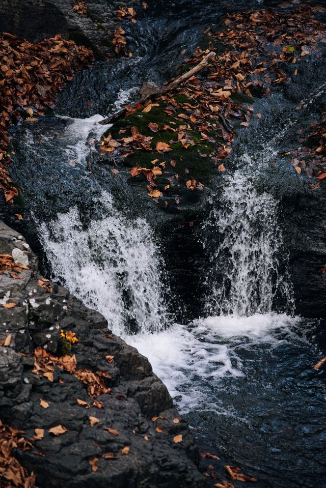 本溪關門山十月秋景