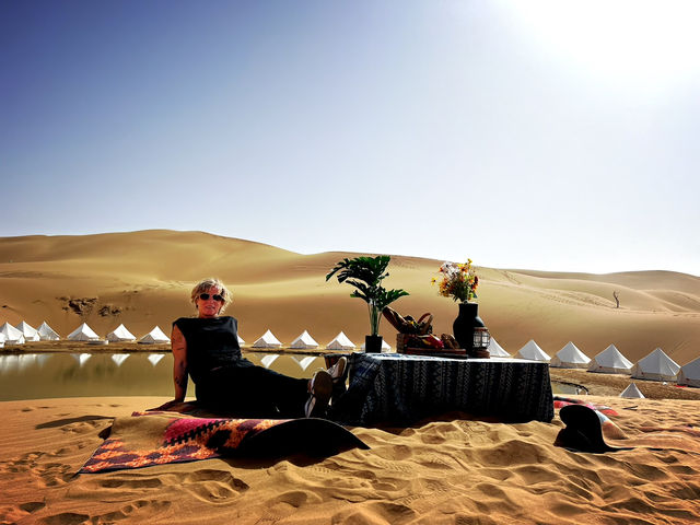 Glamping in the dessert 