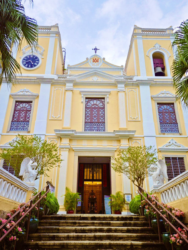 Find Peace in Macau’s Bustle at St. Lawrence’s Church
