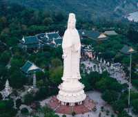 峴港山茶半島靈應寺