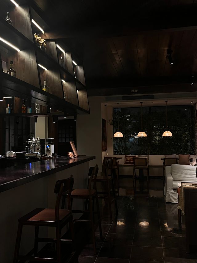 喺麗江嘅夜晚，遇上咗安里！