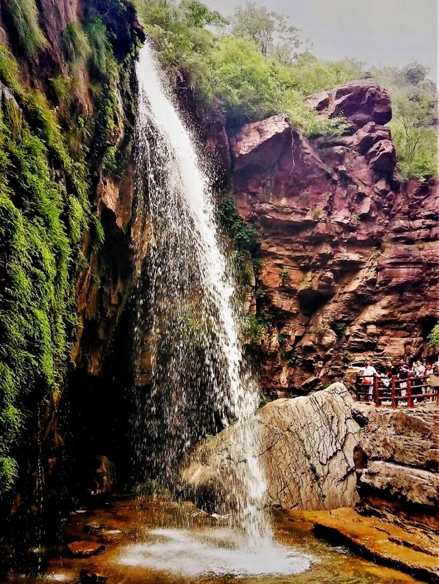 Jiaozuo Waterfalls: Liquid Jewels in the Heart of the Taihang Mountain