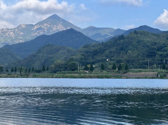 藏在怡居的徽州慢時光：科技暖榻，景在咫尺