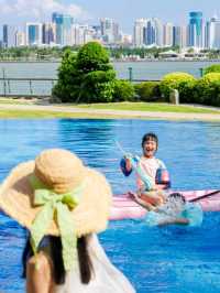  Family Escape in Tropical Paradise! 