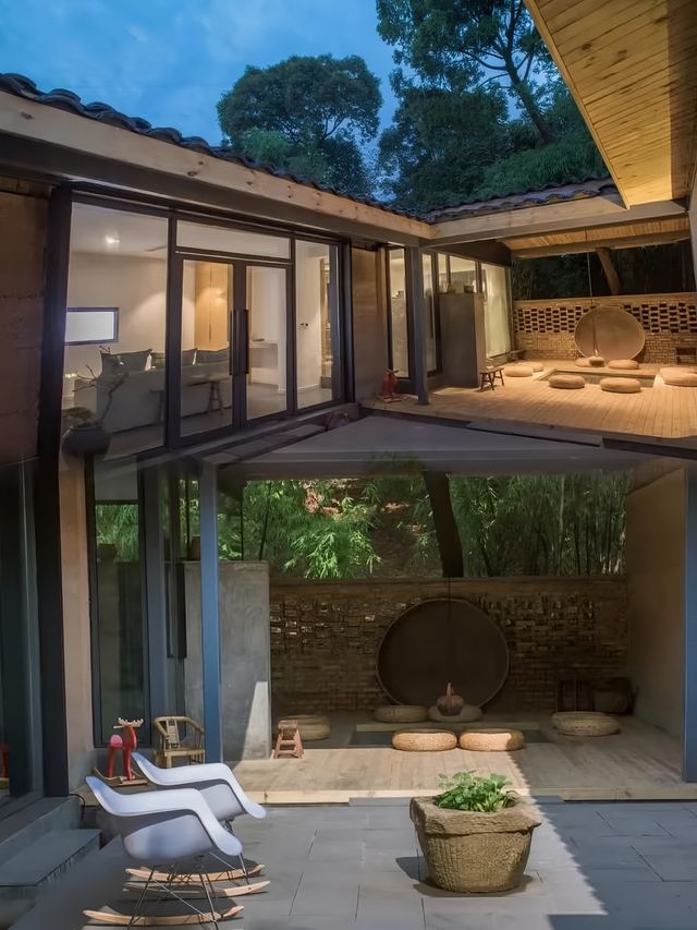 喺成都杏花山瞓住睇星空