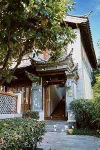 麗江古城住宿攻略：近卻靜，避世卻不避市