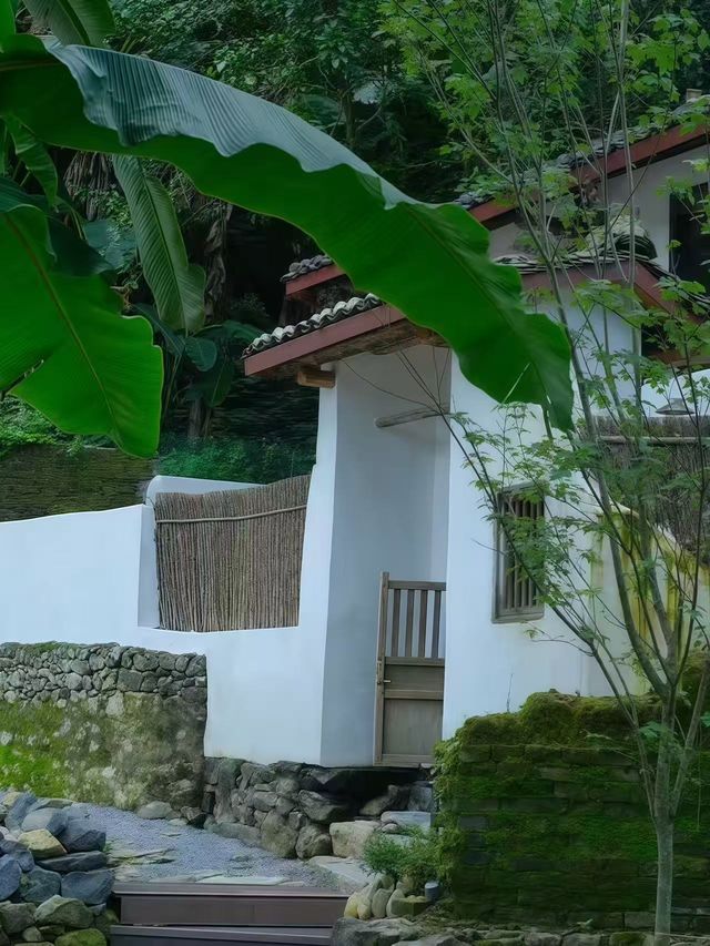 河池200年古村！住進武陽江畔的避世老宅太治癒