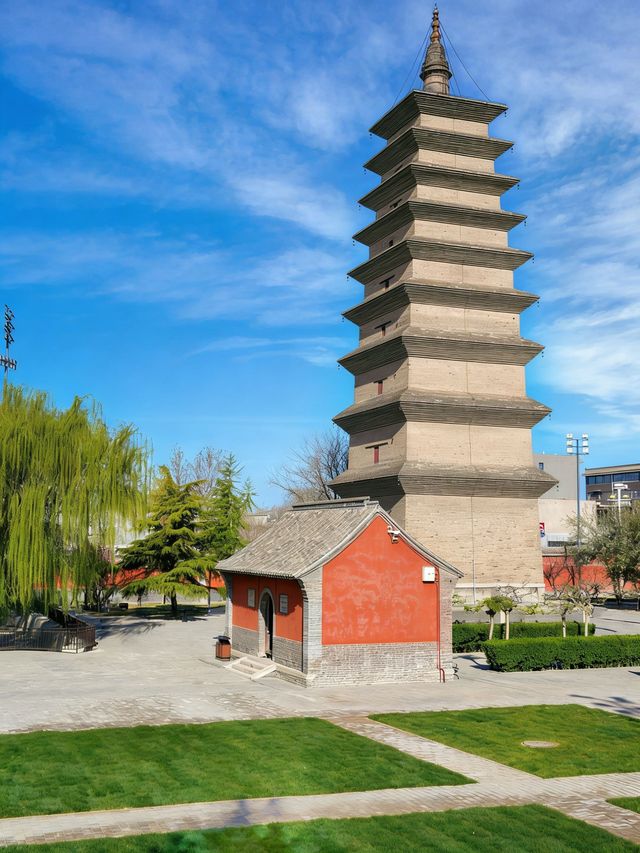 總要去趟石家莊吧！這座被火車拉來的城市