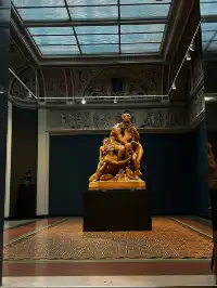 在嘉士伯美術館，我差點錯過了牆上的畫