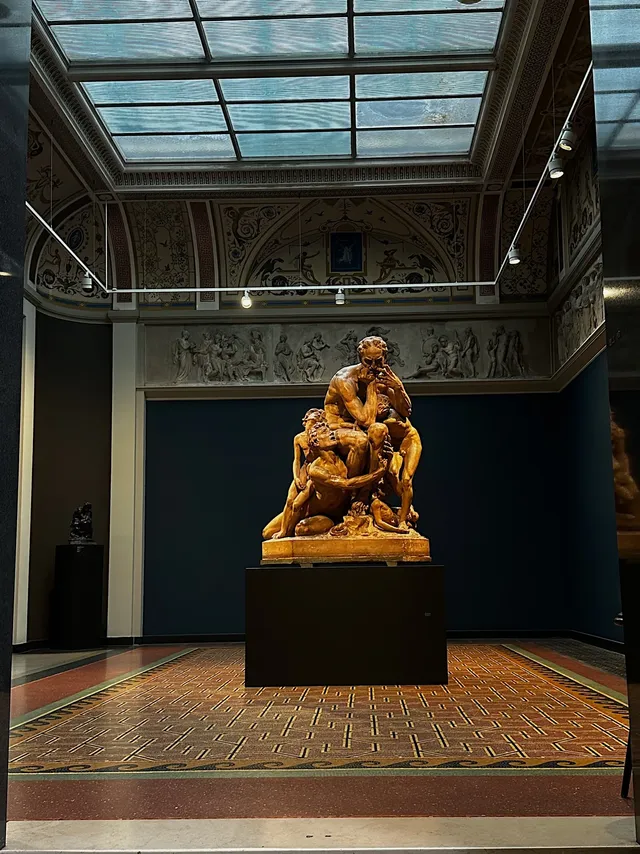 在嘉士伯美術館，我差點錯過了牆上的畫