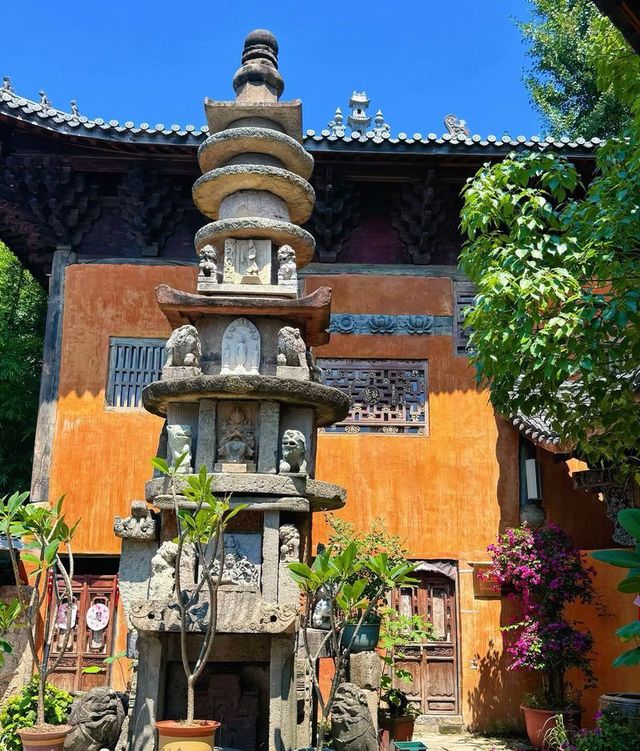 神秘2000年古廟爆紅全網免費登頂狂攬上億投資,絕美潭水傳說 神秘2000年古廟爆紅全網免費登頂狂攬上億投資,絕美潭水傳說