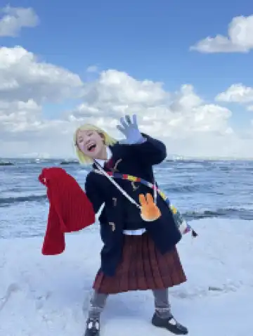 北海道可以一邊看海一邊看雪的咖啡店