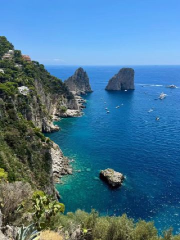 Infuse the blue of the Mediterranean into the summer breeze.