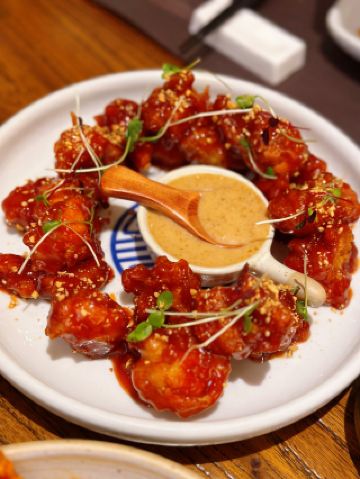 Hanyangguan·Yangulai Restaurant (High-tech Zone Zhongda Flagship Store) Hanyangguan in Xi'an has been deeply involved in ginseng chicken soup for 19 years. The new renovation of the High-tech Zone Zhongda store is truly creative!