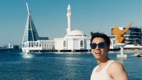 Thank you, Jeddah 🩵, for storing my 2025 in an eternal midsummer — traveler post in Jeddah