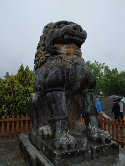 乾陵、中国で唯一の二人の皇帝の合葬墓 | Trip.com 乾県
