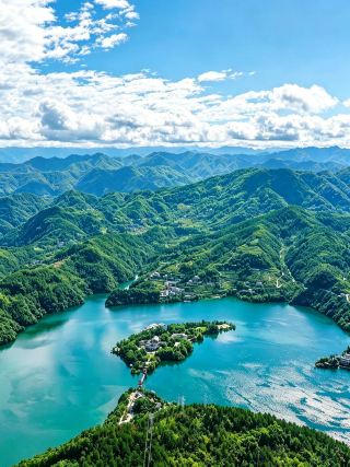 노동절 연휴에 강남까지 갈 필요 없어요! 산시성 남부는 마치 미니 강남처럼 시안에서 단 3시간 거리에 있답니다!