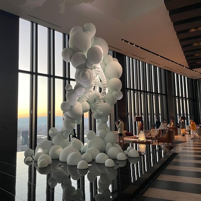 大阪建築散歩　Conrad Osaka 