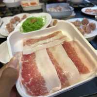 หมูจุ่มเจ๊โส ถาดละ19บาท!!