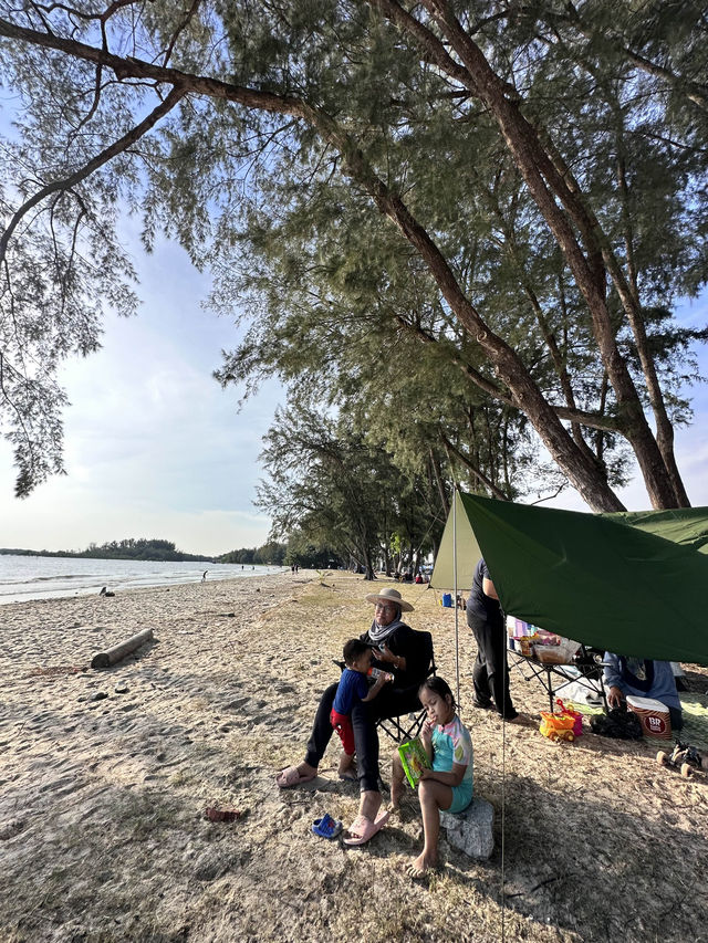 A Day at Pantai Bagan Lalang