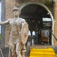 Cafe Laura Bar and Restaurant-หินกอง