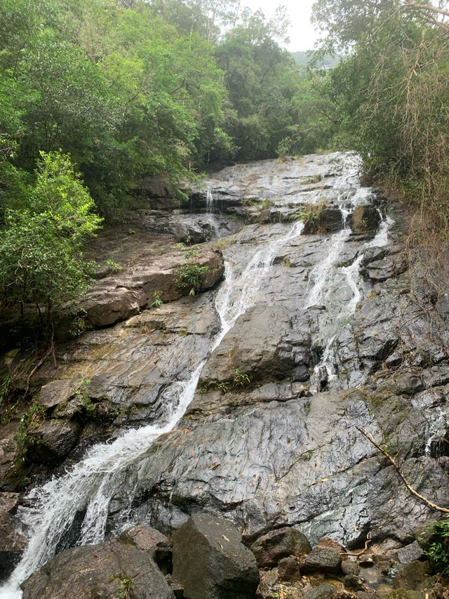 อุทยานแห่งชาติน้ำตกหงาว
