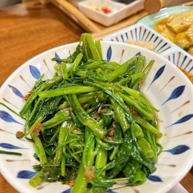 又嚟啦～高回訪值 人氣海南雞飯🐥