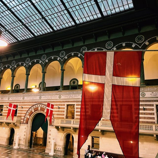 哥本哈根市中心的市政廳—Københavns Rådhus 哥本哈根市中心的市政廳—Københavns Rådhus