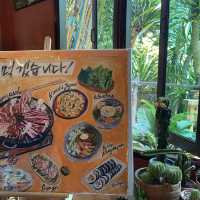 สวนล้านใบ คาเฟ่อาหารเกาหลีที่ปราจีนบุรี