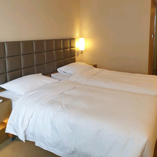 Affordable stay at The Kowloon Hotel!