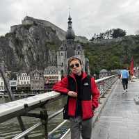 Dinant เมืองเล็กริมน้ำที่เบลเยี่ยม
