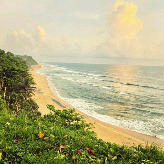 DOUBLE CLICK FOR THAT VARKALA FEEL ❤️🛶🏖️