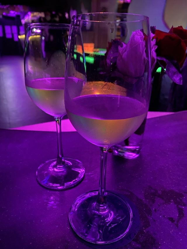 中環:蘭桂坊 cyber 酒吧 中環:蘭桂坊 cyber 酒吧