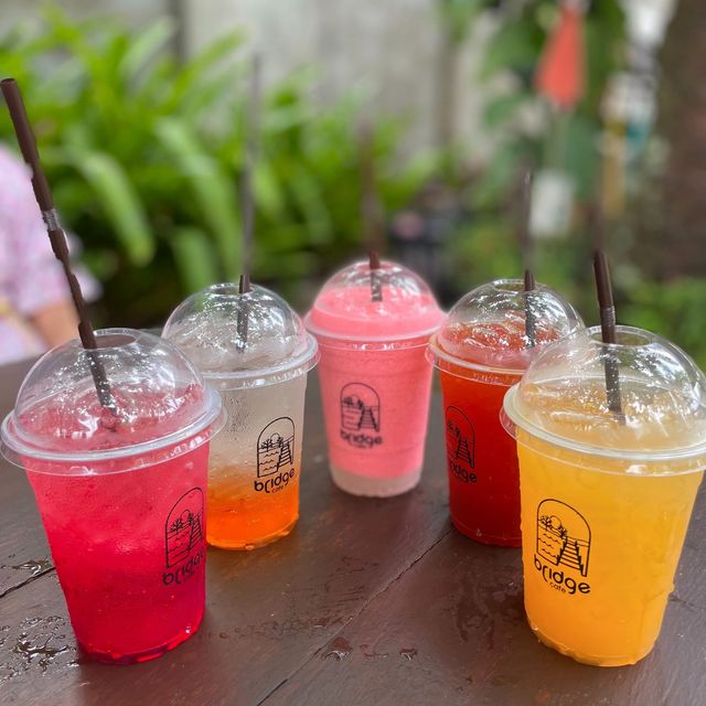 📍 Bridge cafe & สะพานไม้ไผ่ ท่าเลน กระบี่ 