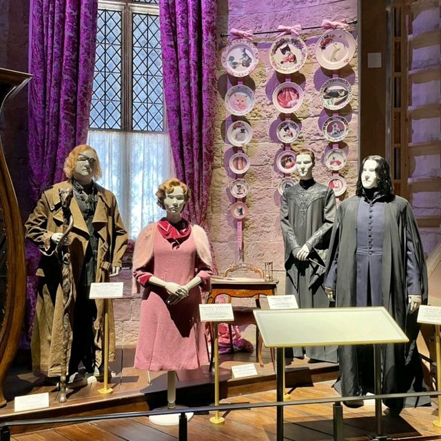 ホグワーツの授業を体験　魔法薬学、攻撃魔法、図書館も