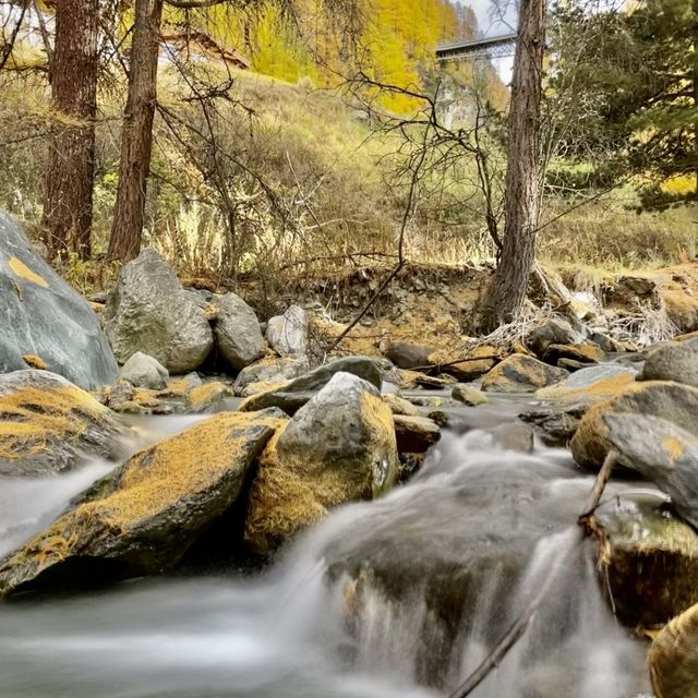 Findelbach: Autumn's Alpine Symphony